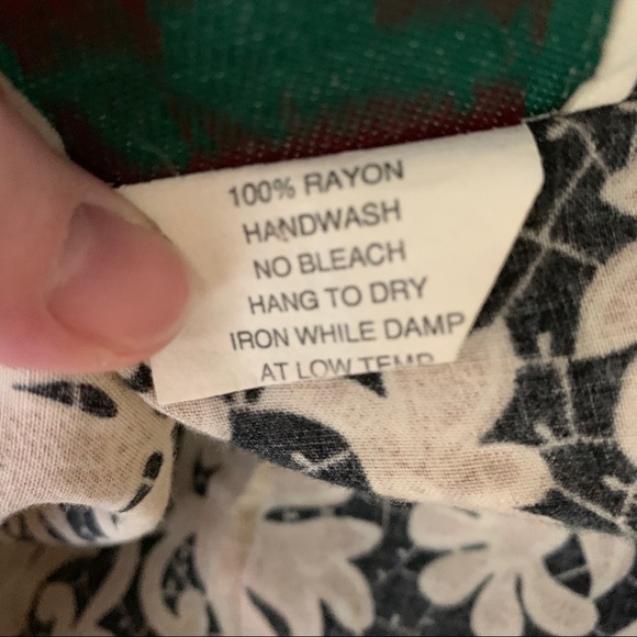 Vintage Floral Black & Tan Button Down Tunic - Picture 7 of 9